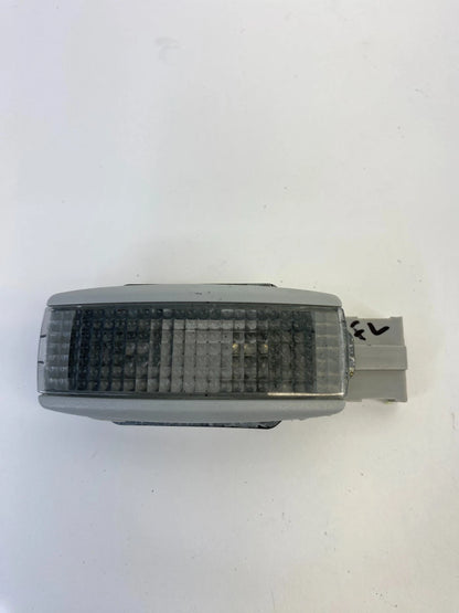 98-10 VOLKSWAGEN BEETLE FRONT LEF SIDE SUNVISOR LAMP SUN VISOR VANITY LIGHT OEM