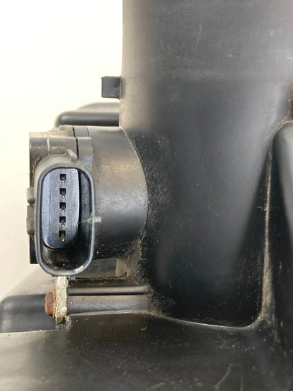 2009-2013 TOYOTA MATRIX 1.8L AIR FILTER BOX HOUSING WITH MAF SENSOR OEM