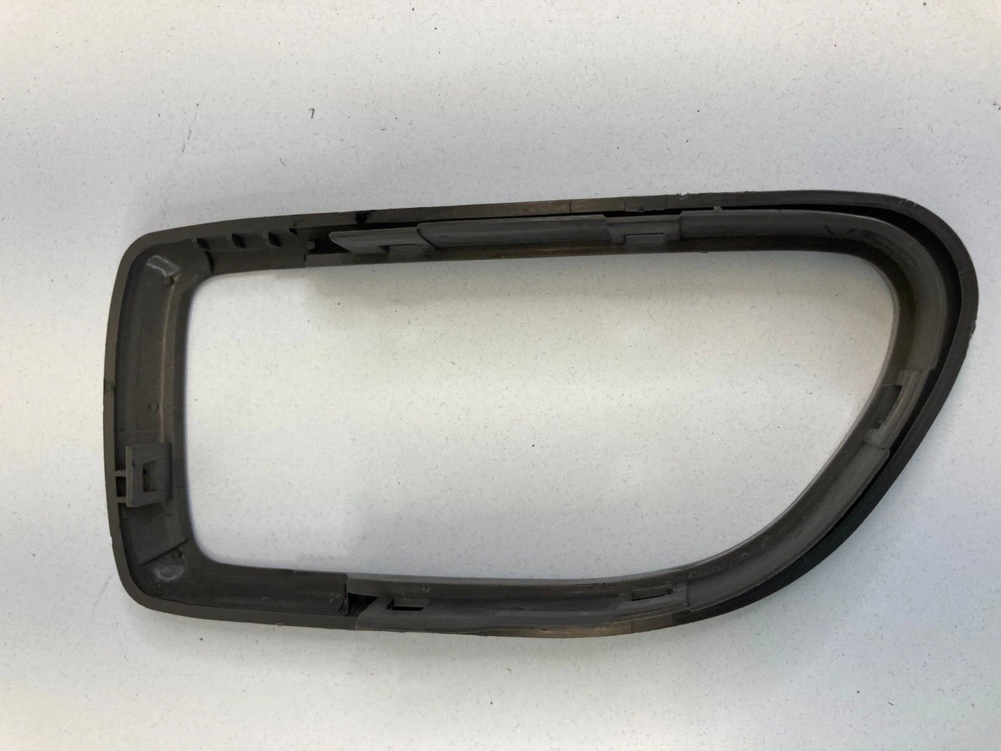 2000-2004 SUBARU OUTBACK FR RH INSIDE DOOR HANDLE BEZEL TRIM COVER PANEL OEM