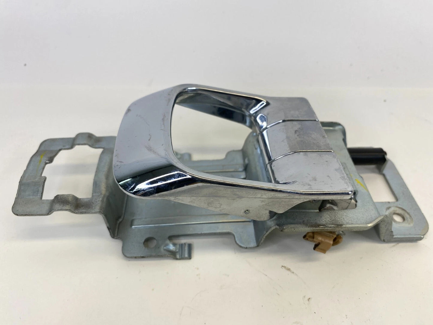 2007 2008 2009 SUZUKI XL-7 XL7 REAR RIGHT SIDE INTERIOR INNER DOOR HANDLE OEM