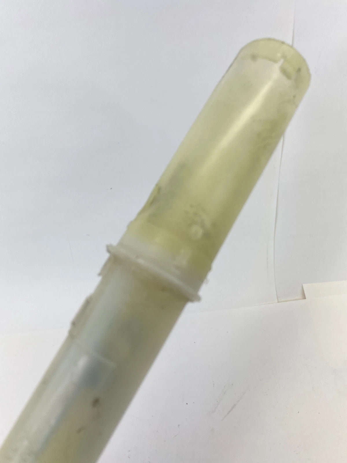 1996-2002 TOYOTA 4RUNNER WINDSHIELD WASHER RESERVOIR FILLER NECK TUBE OEM