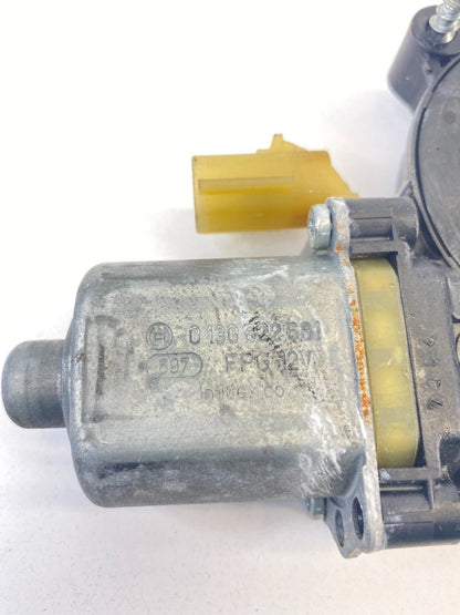 2012-2016 CHEVROLET CRUZE REAR LEFT BACK SIDE DOOR WINDOW MOTOR 0130822681 OEM