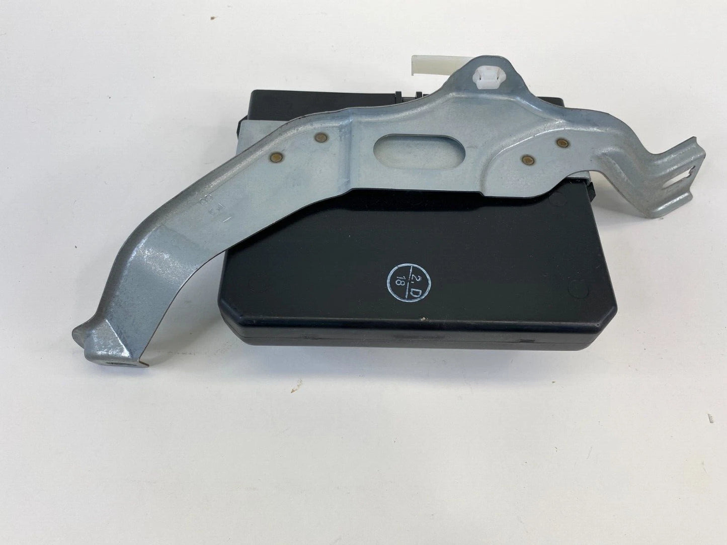 2002 2003 LEXUS ES300 ABS BRAKE TRACTION CONTROL MODULE UNIT OEM 89540-3330