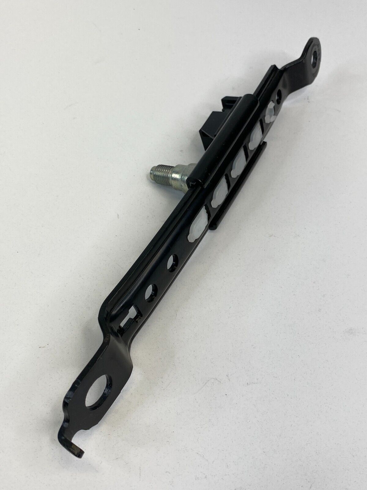 2009-2013 Infiniti G37 Sedan 4-DR Front Left Seat Belt Height Adjuster Assy OEM