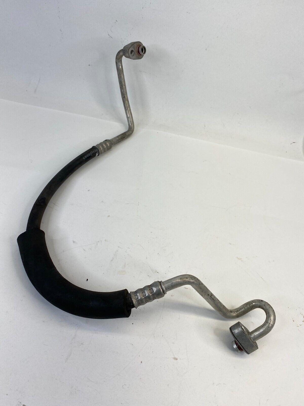 2005-2007 Ford Escape 2.3L A/C Refrigerant Discharge Hose Line 6L8Z-19972-AE OEM