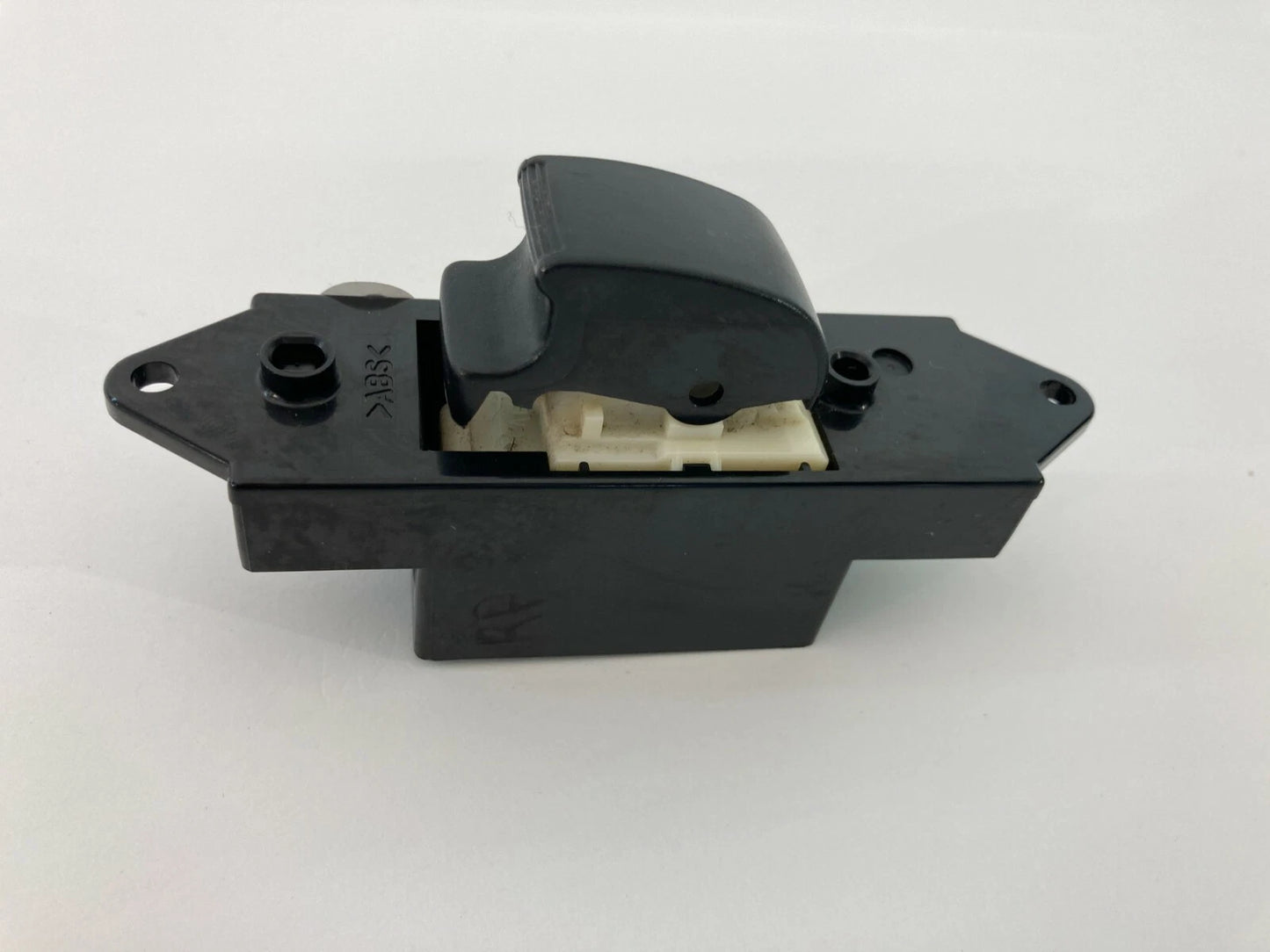 2007-2013 MITSUBISHI OUTLANDER REAR RIGHT SIDE DOOR POWER WINDOW SWITCH MR587944