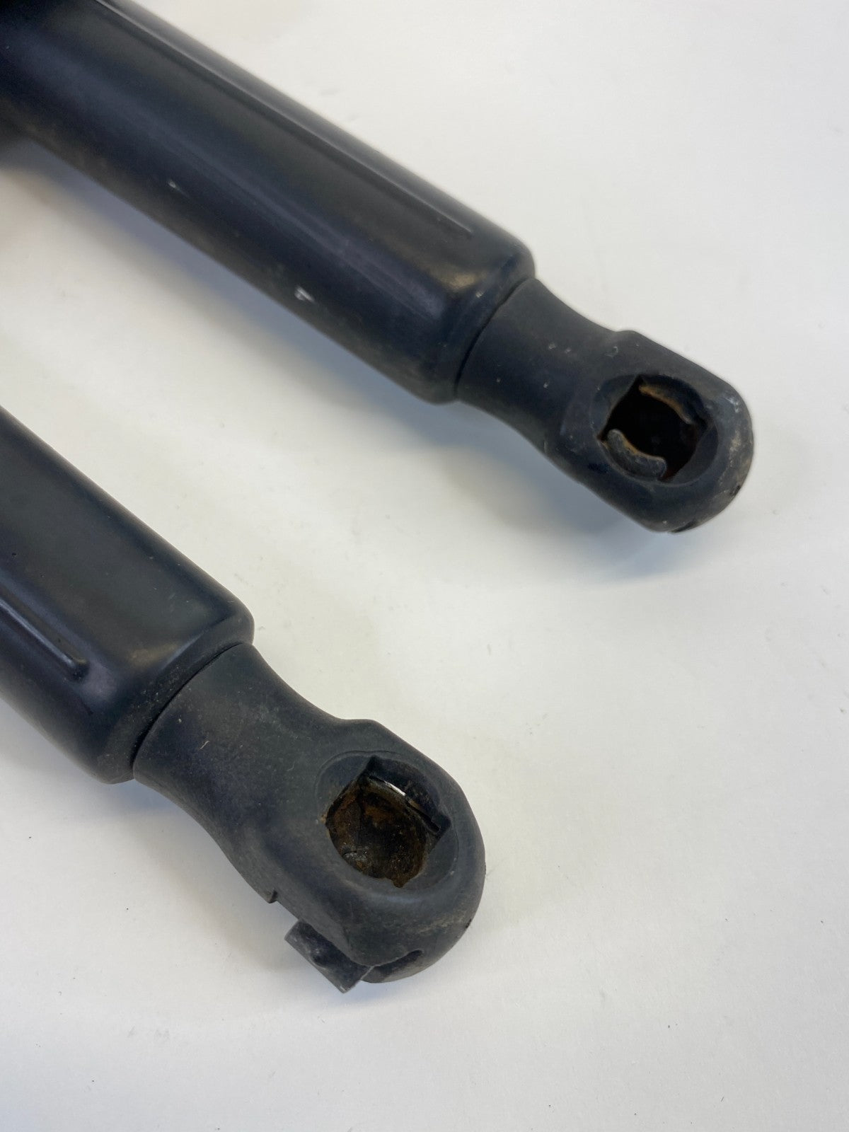 1998-2000 Audi A6 Quattro Trunk Hatch Lift Cylinder Support Shock Strut Pair OEM