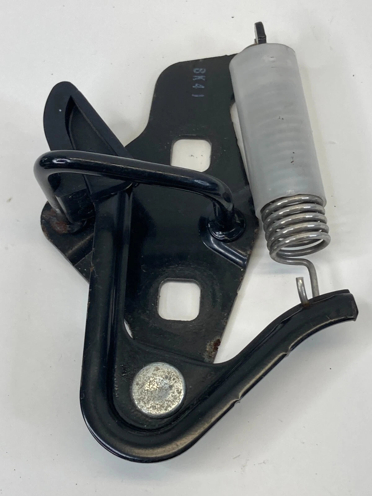 2006-2012 FORD FUSION REAR TRUNK LOCK LATCH RELEAS STRIKER ASSEMBLY 54404B12 OEM