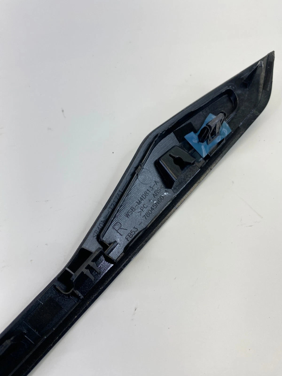 2016-2019 FORD INTERCEPTOR UTILITY CENTER DASH RIGHT SIDE TRIM BEZEL MOLDING OEM