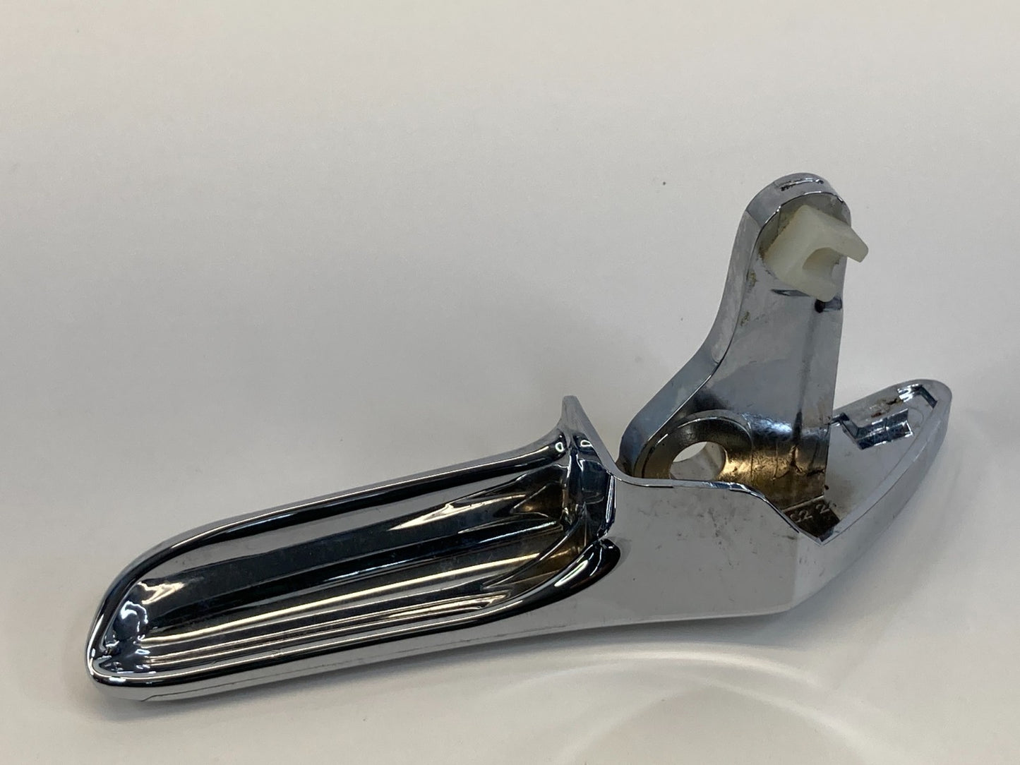 2006 Mercedes-Benz CLS500 Front Right Side Passenger Interior Door Handle OEM