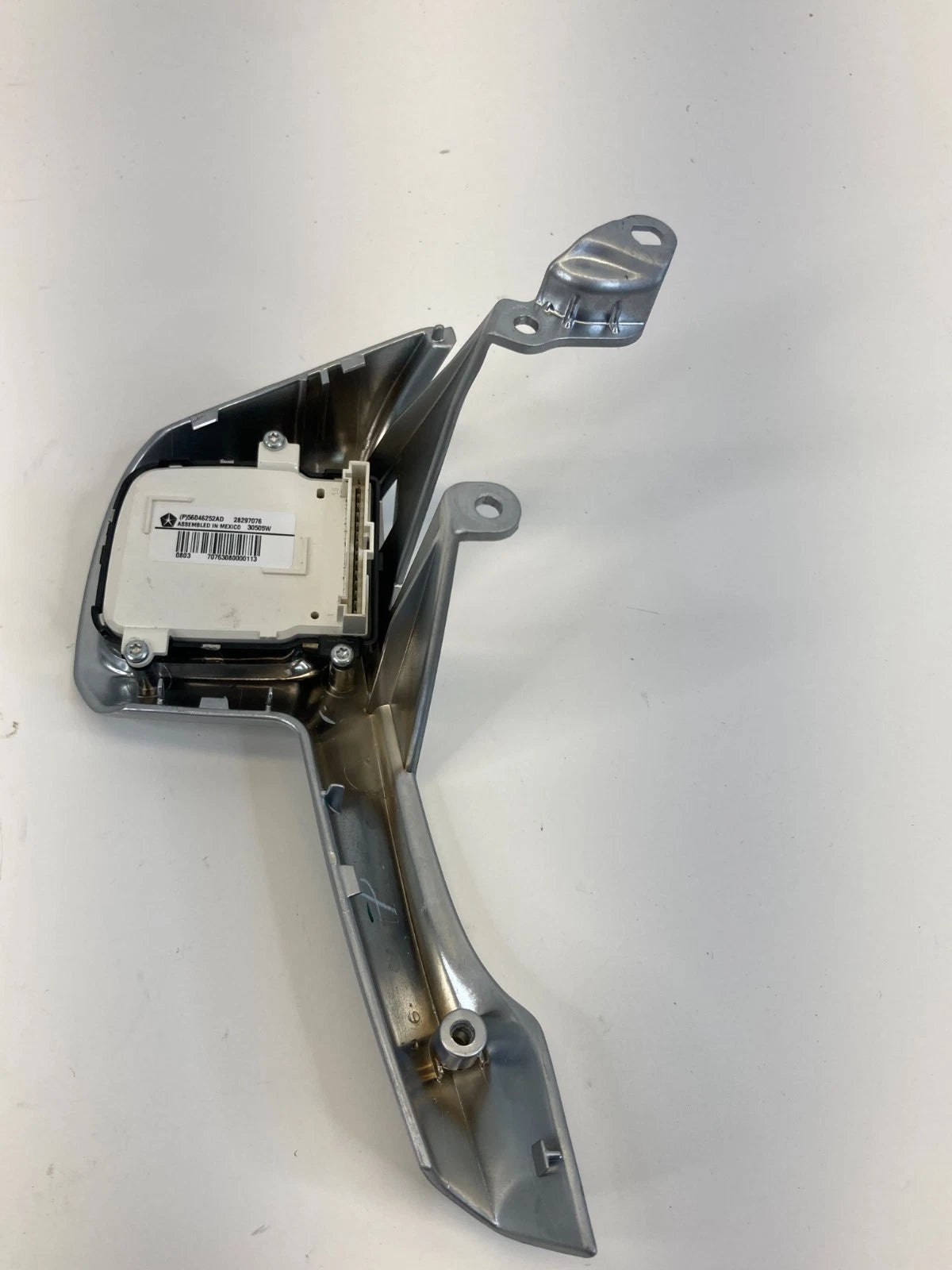 2012-2016 CHRYSLER TOWN & COUNTRY STEERING WHEEL RIGHT CRUISE CONTROL SWITCH OEM