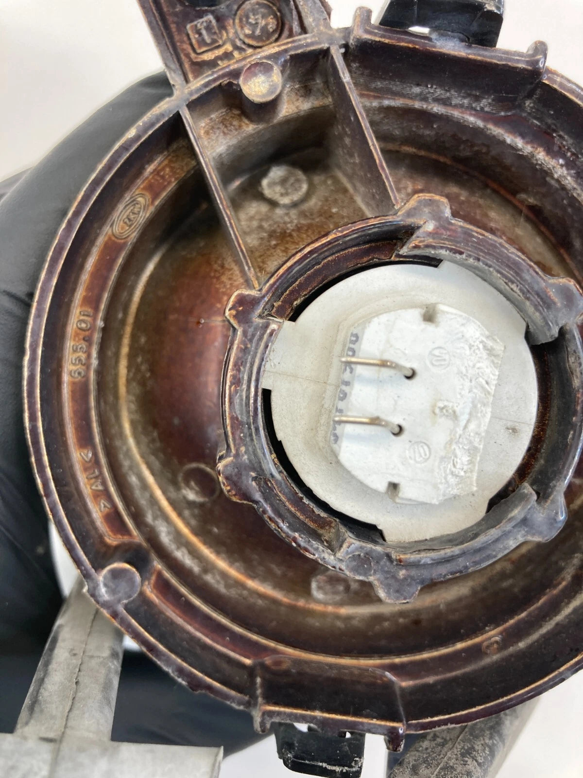 04-07 BMW 530I 525I FRONT LEFT DRIVER SIDE FOG LIGHT LAMP FOGLAMP 6910791 OEM