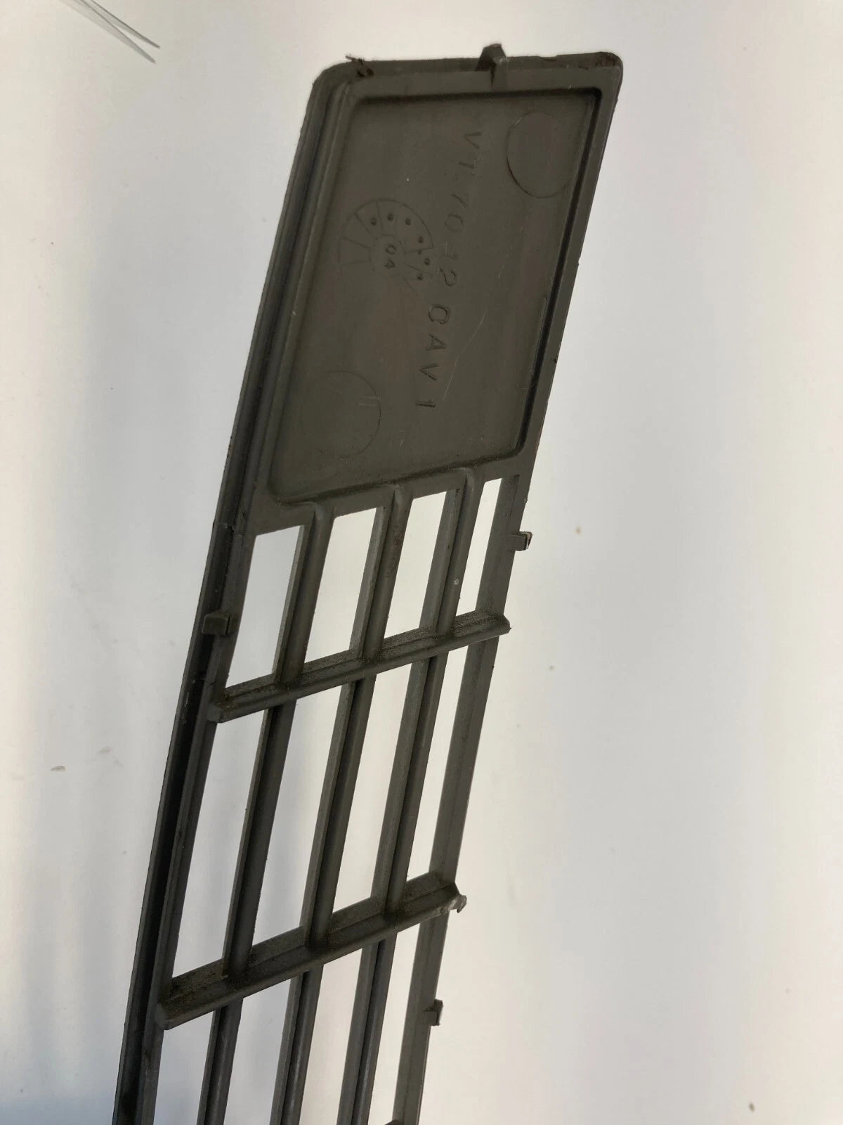 2006-2010 JEEP COMMANDER FRONT DASH DEFROST PANEL GRILLE AIR VENT 5JT08TRMAC OEM