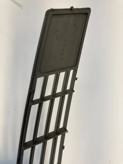 2006-2010 JEEP COMMANDER FRONT DASH DEFROST PANEL GRILLE AIR VENT 5JT08TRMAC OEM