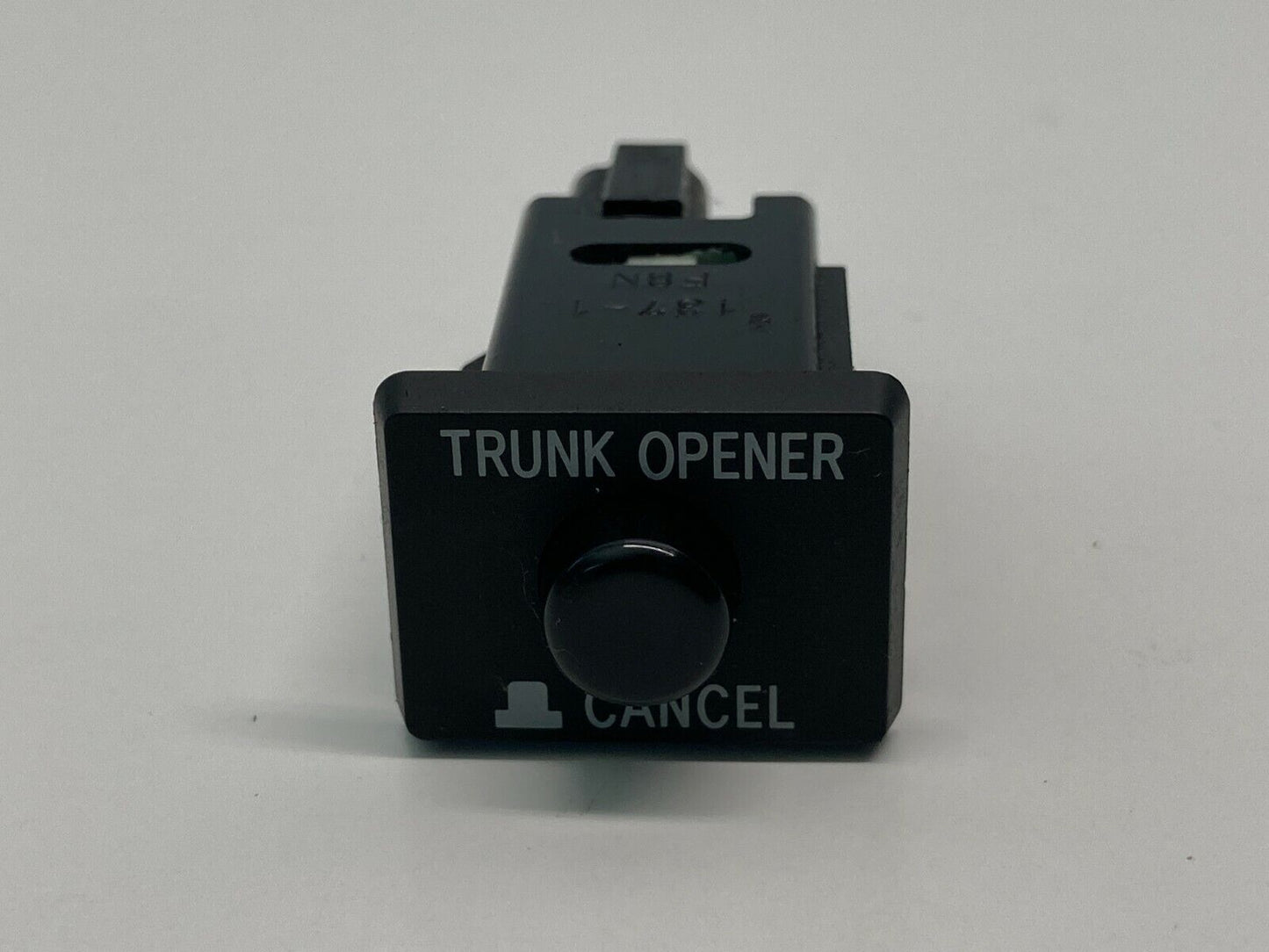 1997-2001 Lexus ES300 Trunk Lid Release Opener Switch Button 1572771 OEM