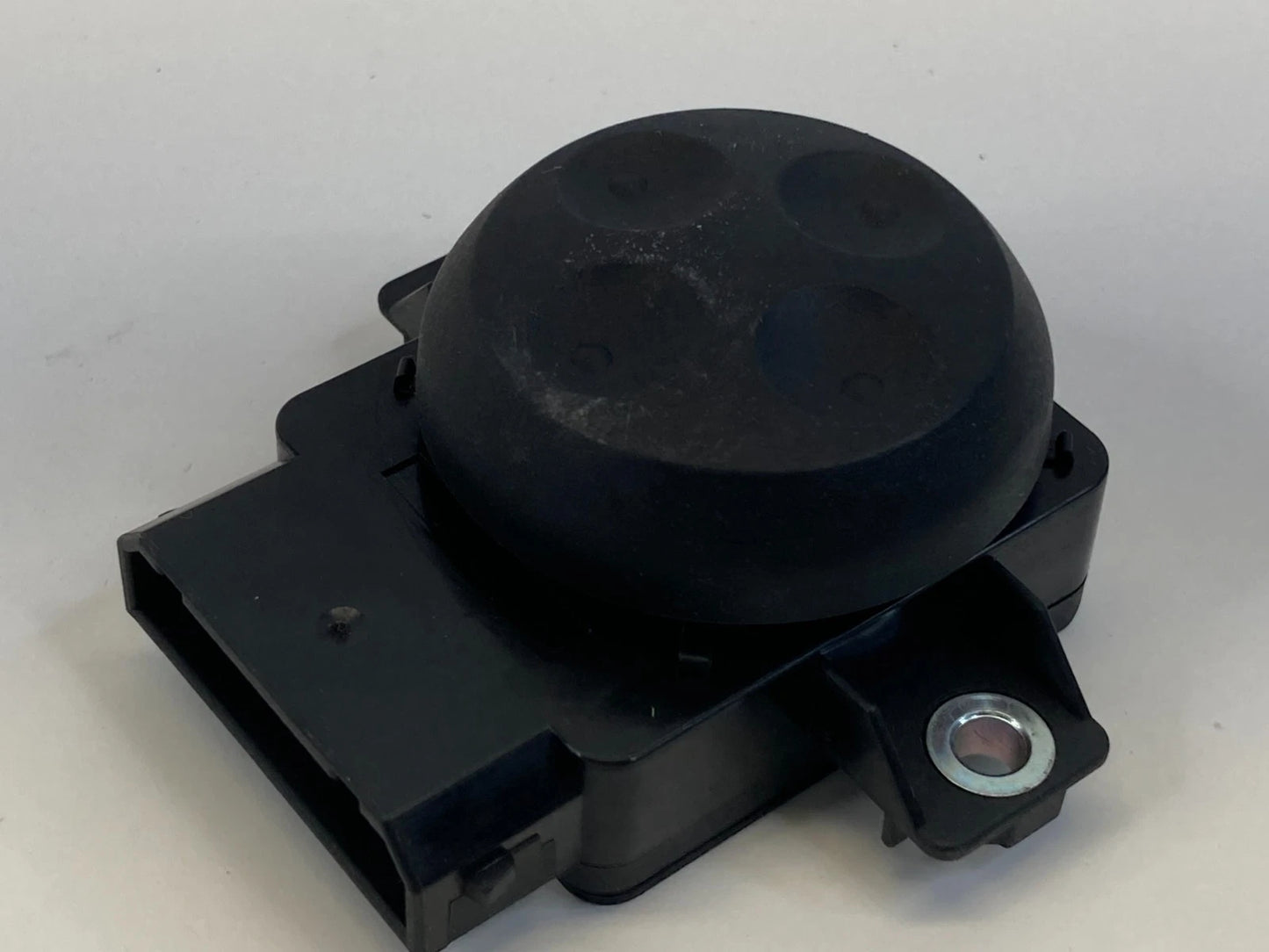 09-17 VOLKSWAGEN CC FRONT RIGHT SIDE SEAT LUMBAR CONTROL SWITCH 8E0-959-777-B