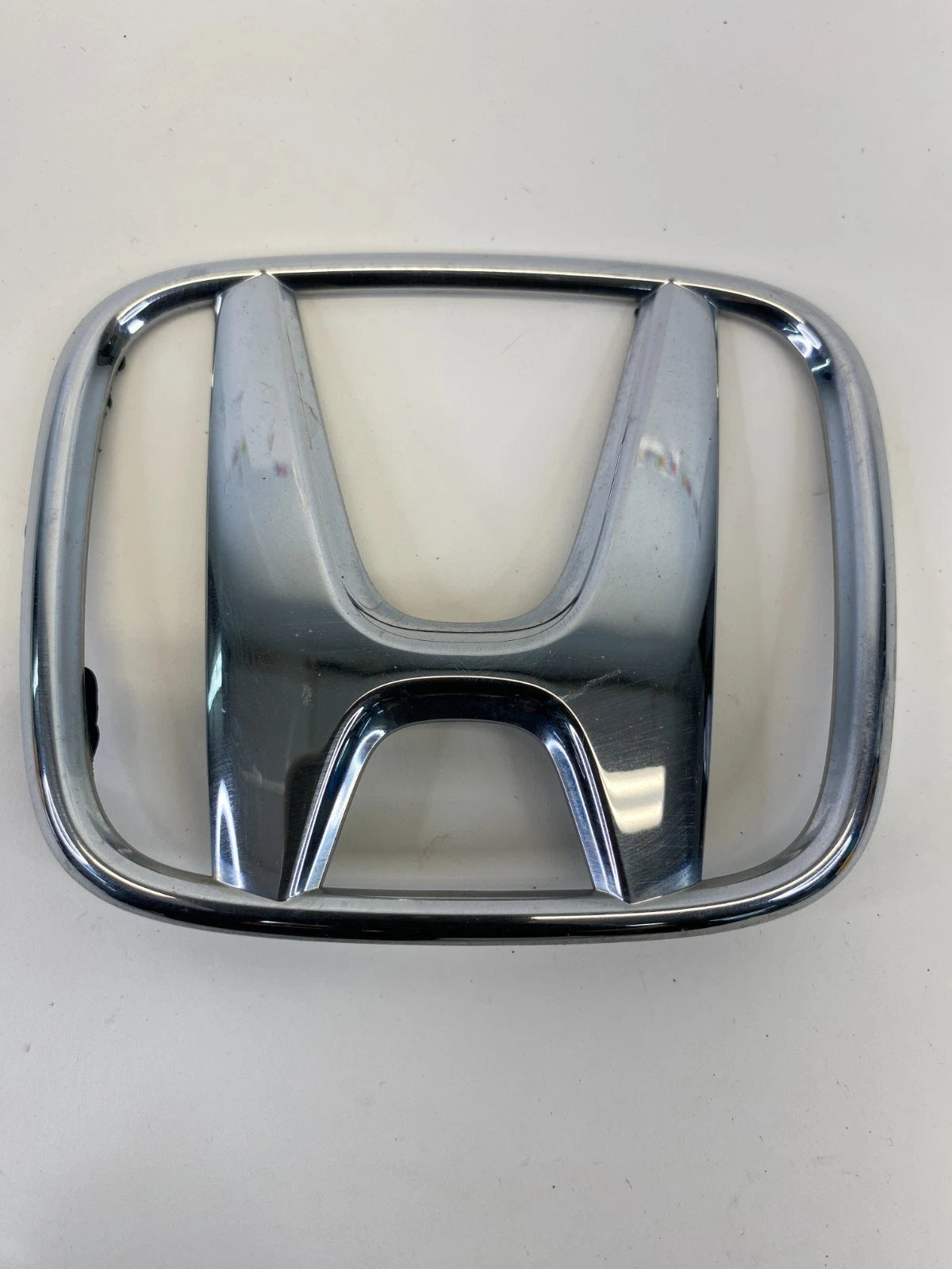 2005-2010 HONDA ODYSSEY REAR TRUNK LIFTGATE EMBLEM LOGO SYMBOL BADGE CHROME OEM