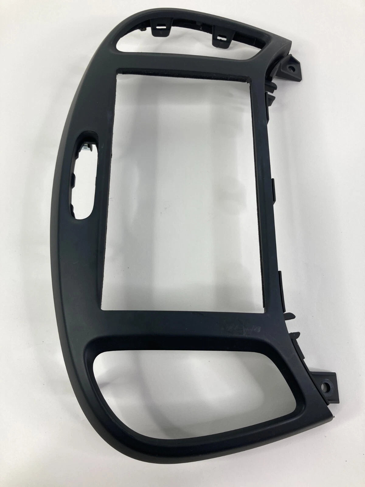 2011-2014 NISSAN JUKE DASH CENTER RADIO BEZEL TRIM 68260-1KK0A OEM