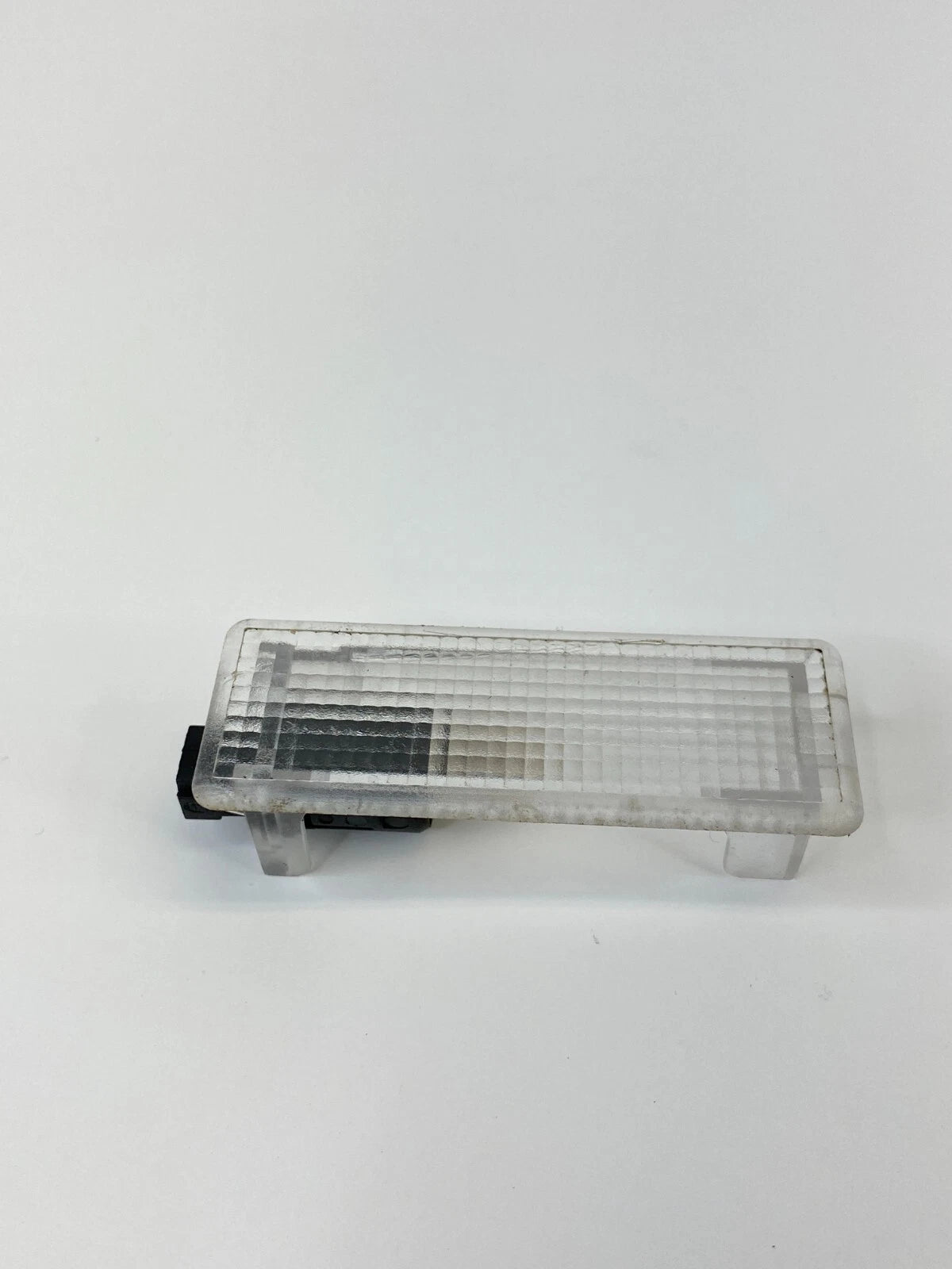 2006-2019 RANGE ROVER SPORT REAR RIGHT DOOR PANEL COURTESY LIGHT LAMP XDC000071