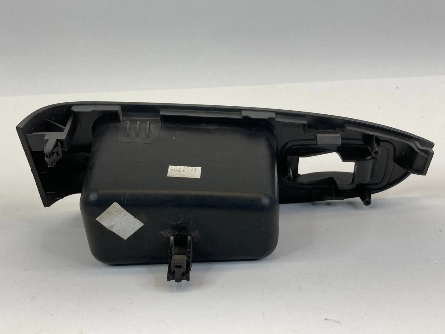 03-05 HONDA PILOT FRONT RIGHT PASSENGER SIDE DOOR WINDOW SWITCH COVER BEZEL TRIM