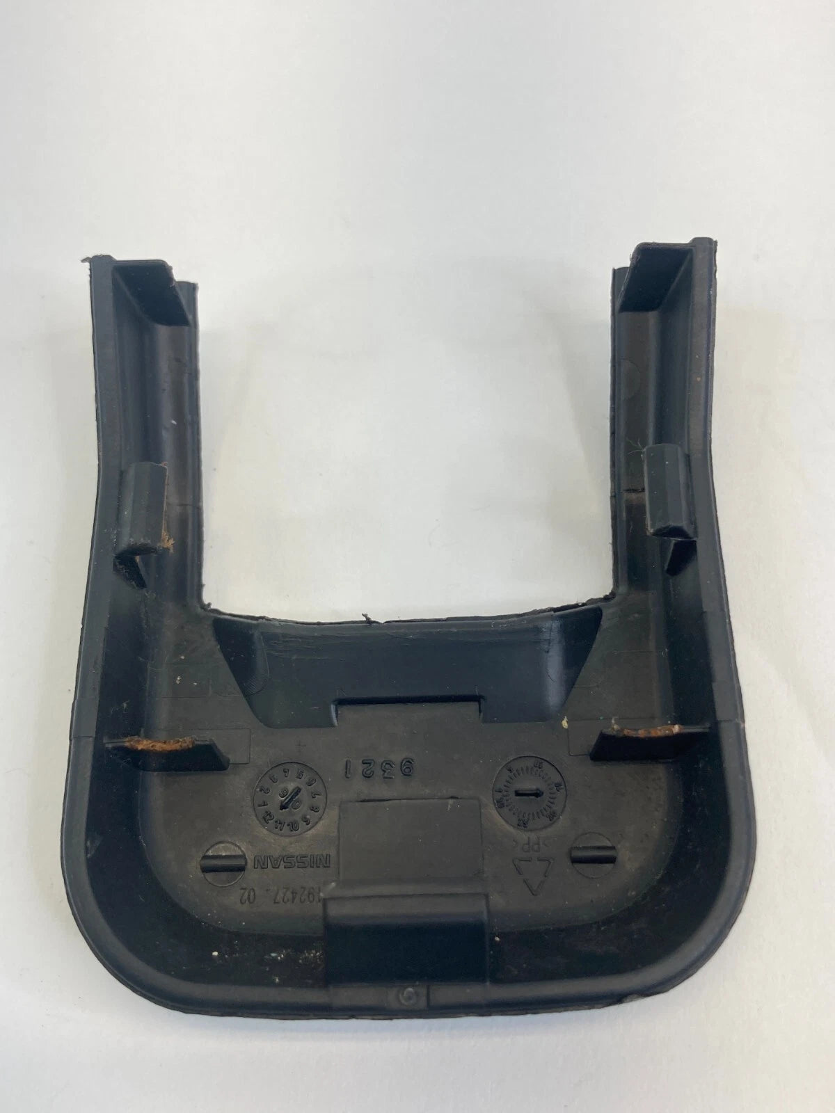 2007 08 09 10 11 2012 NISSAN ALTIMA SEAT TRACK END COVER CAP TRIM 1192427 OEM