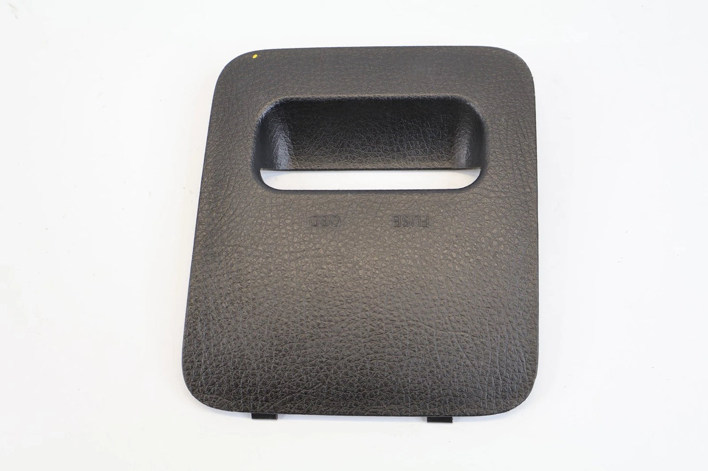 2009-2015 KIA SORENTO DASH FUSE BOX OBD COVER PANEL TRIM LID 84752-2P000 OEM