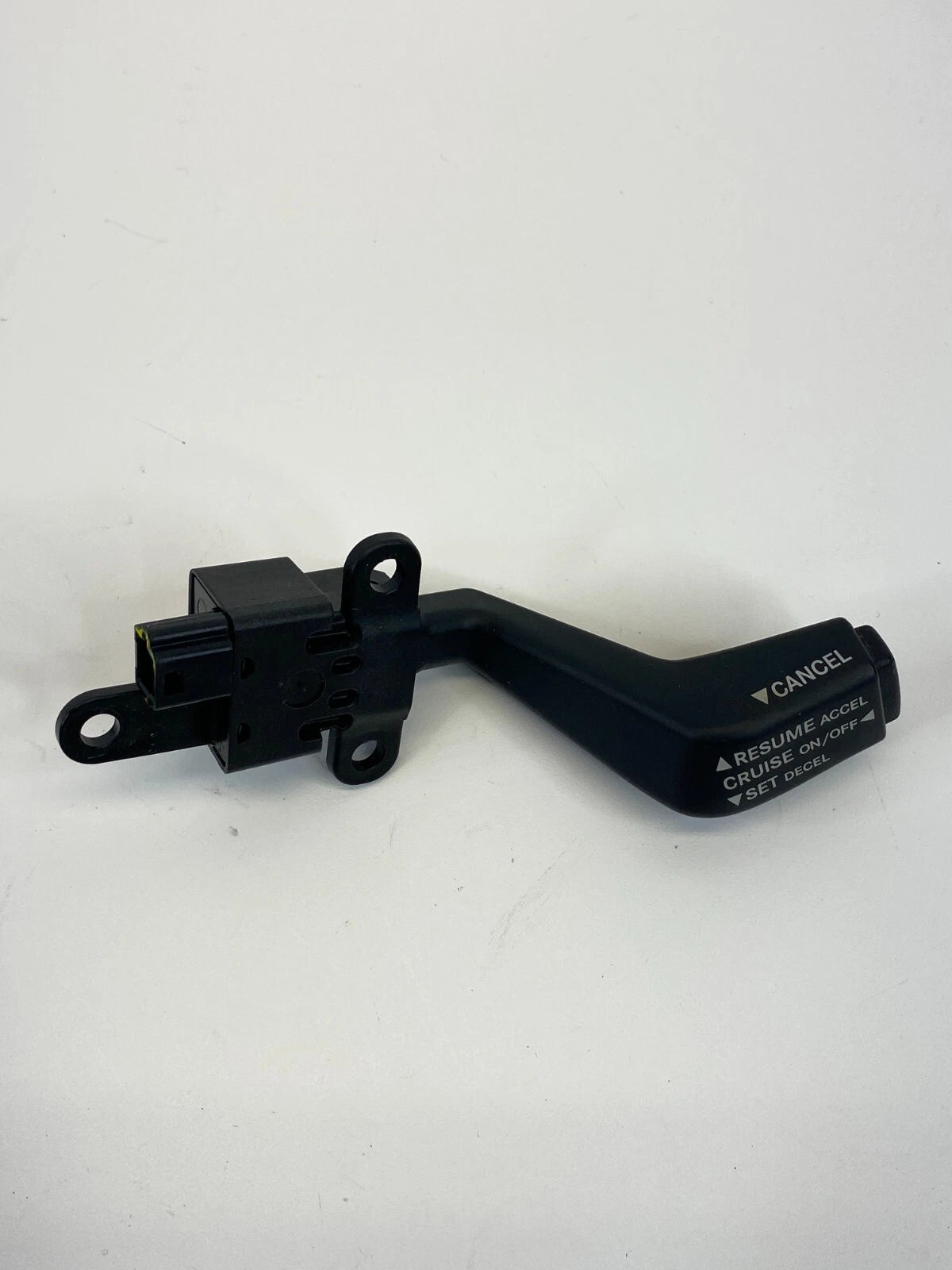 08-11 CHRYSLER TOWN & COUNTRY STEERING COLUMN CRUISE CONTROL SWITCH 04671929AC