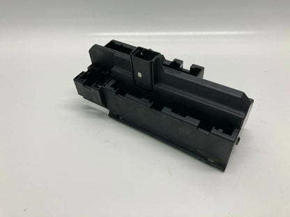 2002-2005 BMW 745I 745LI RIGHT DASH FUSE RELAY POWER DISTRIBUTION BOX 69005820