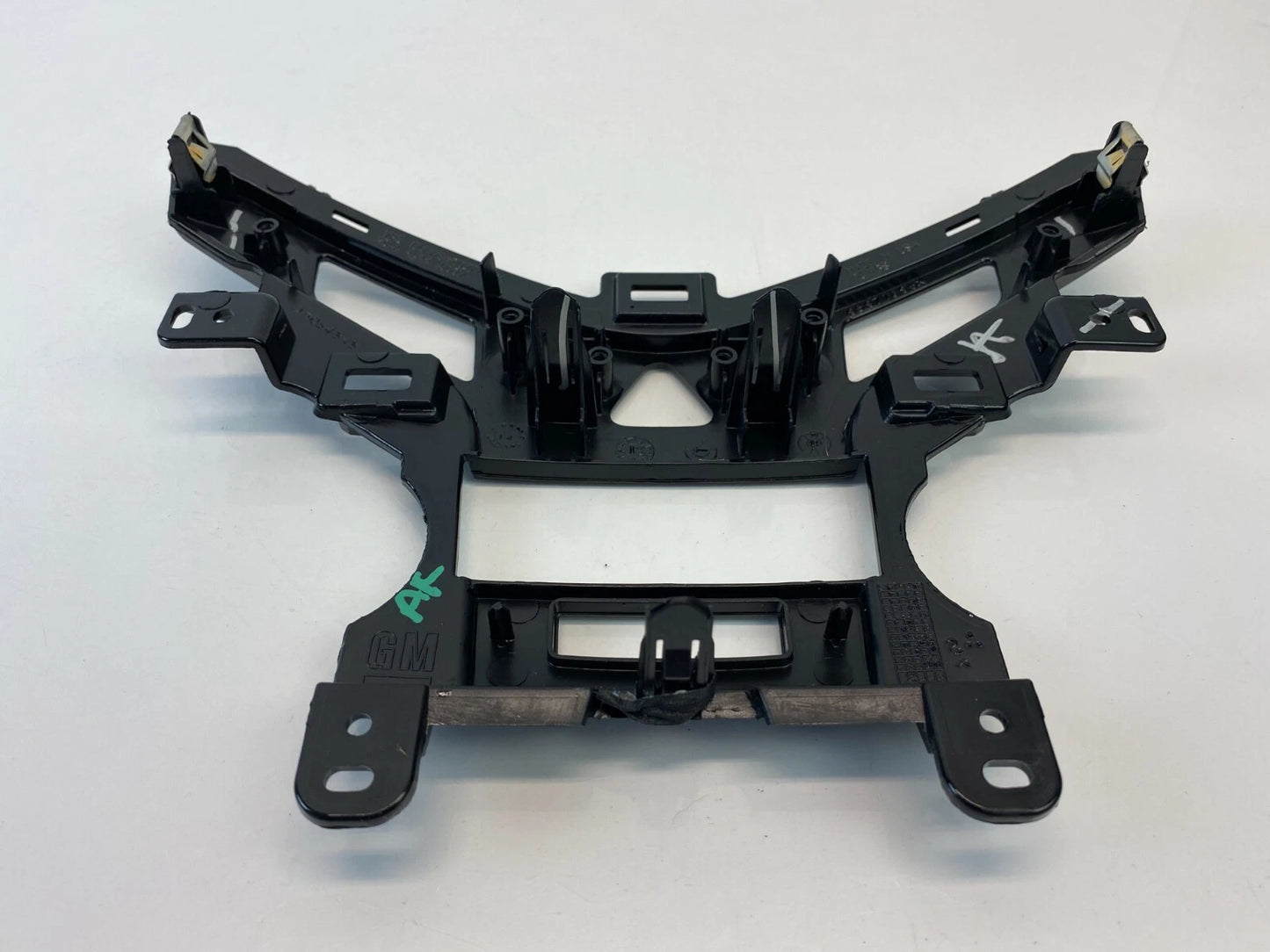 2011-2016 CHEVROLET CRUZE CENTER DASH BEZEL HEATER A/C TRIM PANEL 95034343 OEM
