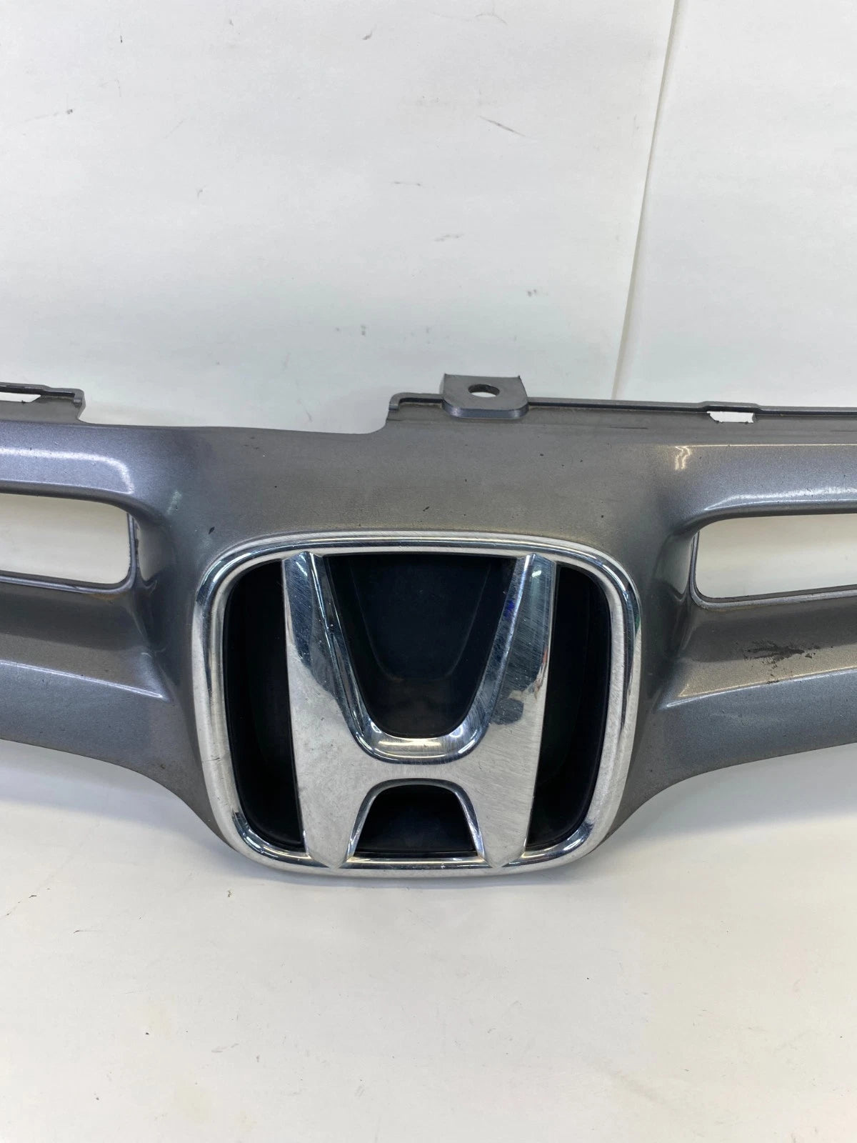 03-05 HONDA ACCORD FRONT UPPER BUMPER GRILL GRILLE W/ EMBLEM 71120-SDA OEM