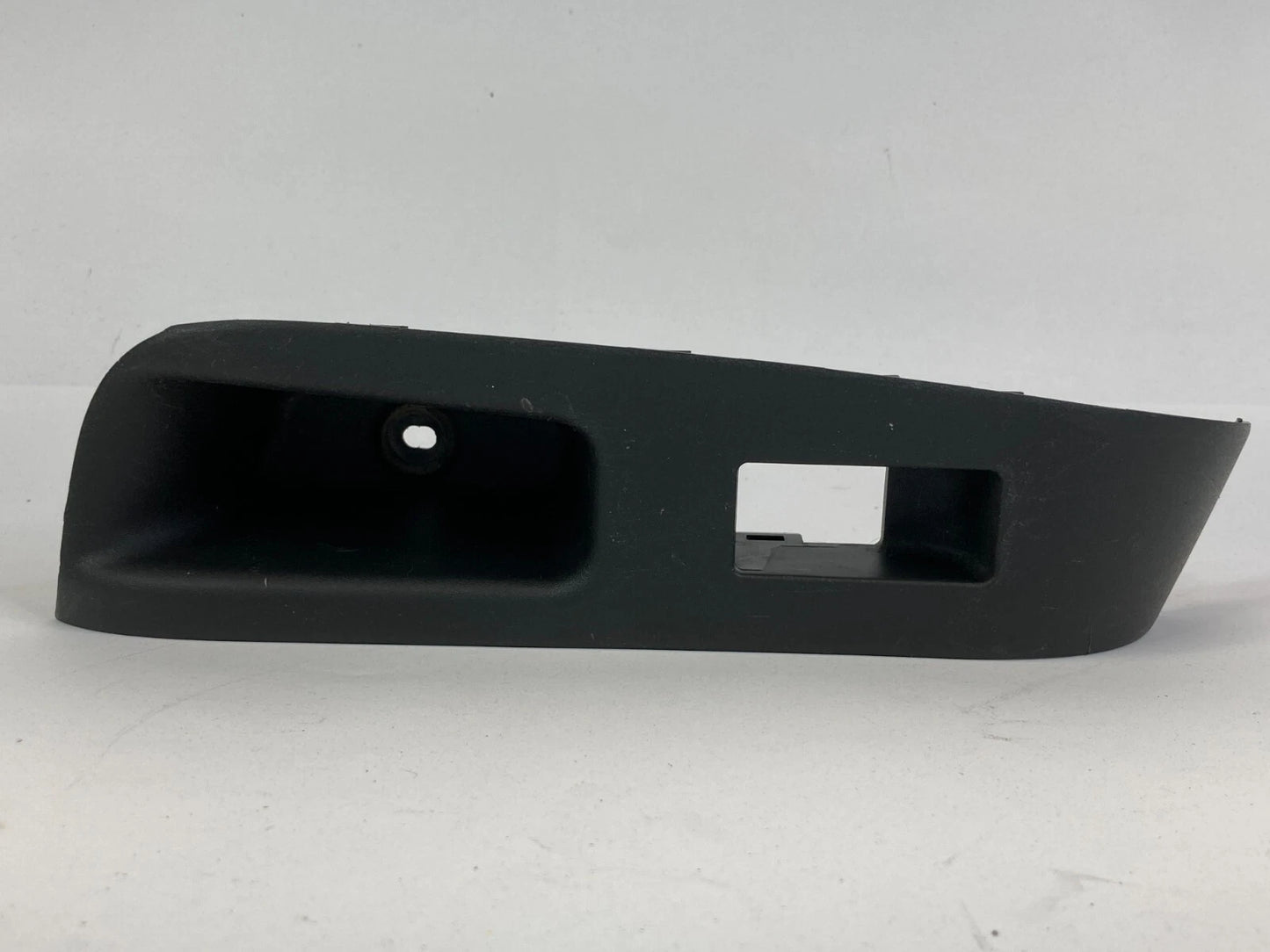 09-14 NISSAN CUBE REAR LEFT DRIVER DOOR WINDOW SWITCH COVER TRIM OEM 829611FA0A