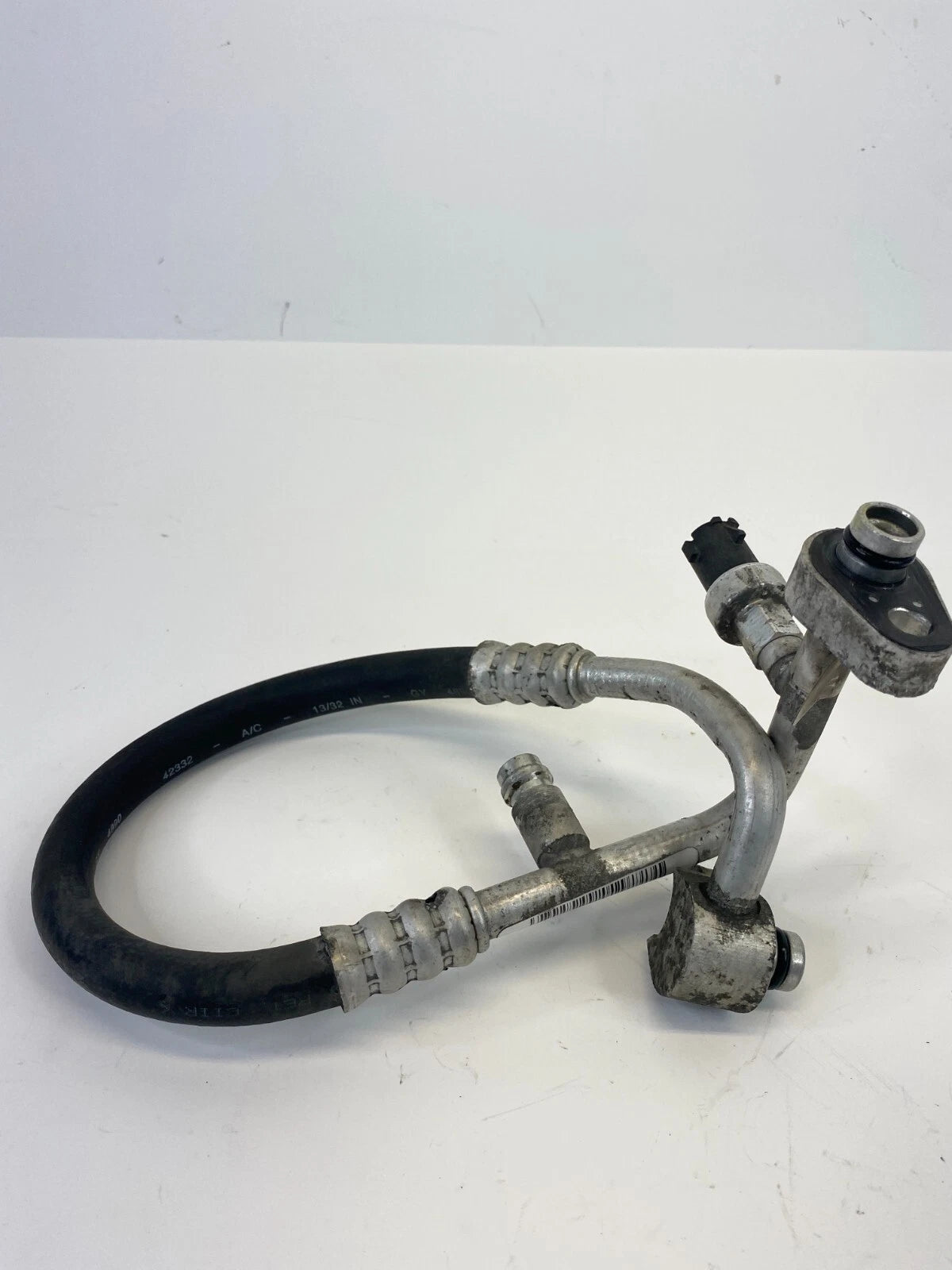 2008-2011 DODGE AVENGER A/C DISCHARGE LINE PIPE TUBE 05058216AB OEM