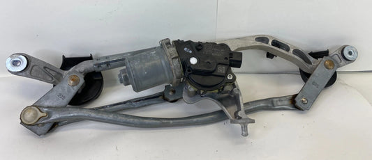 2014-2019 TOYOTA COROLLA FRONT WINDSHIELD WIPER MOTOR & LINKAGE 85110-02350 OEM