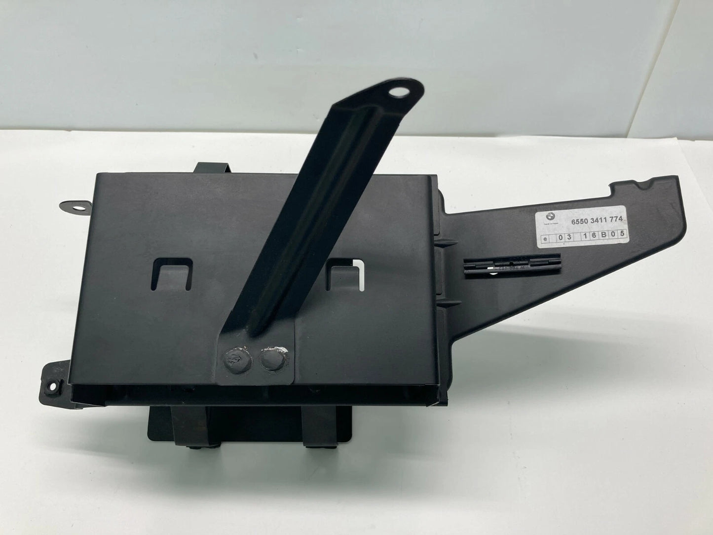 2004-2010 BMW X3 DVD NAVIGATION GPS SYSTEM COMPUTER MOUNTING BRACKET 65503411774