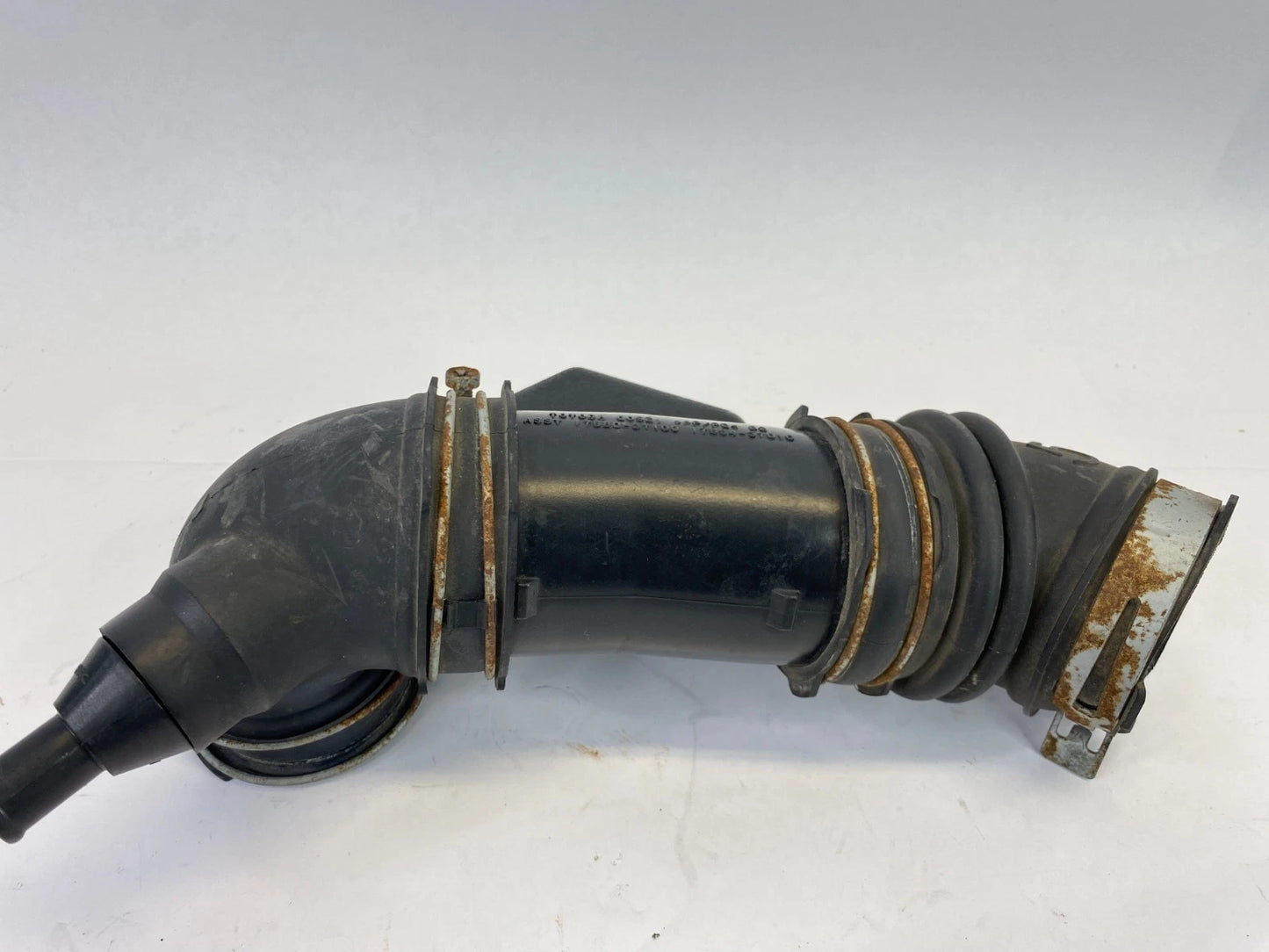 2010-2015 TOYOTA PRIUS 1.8L L4 AIR INTAKE TUBE HOSE OEM FACTORY 17880-37100 OEM