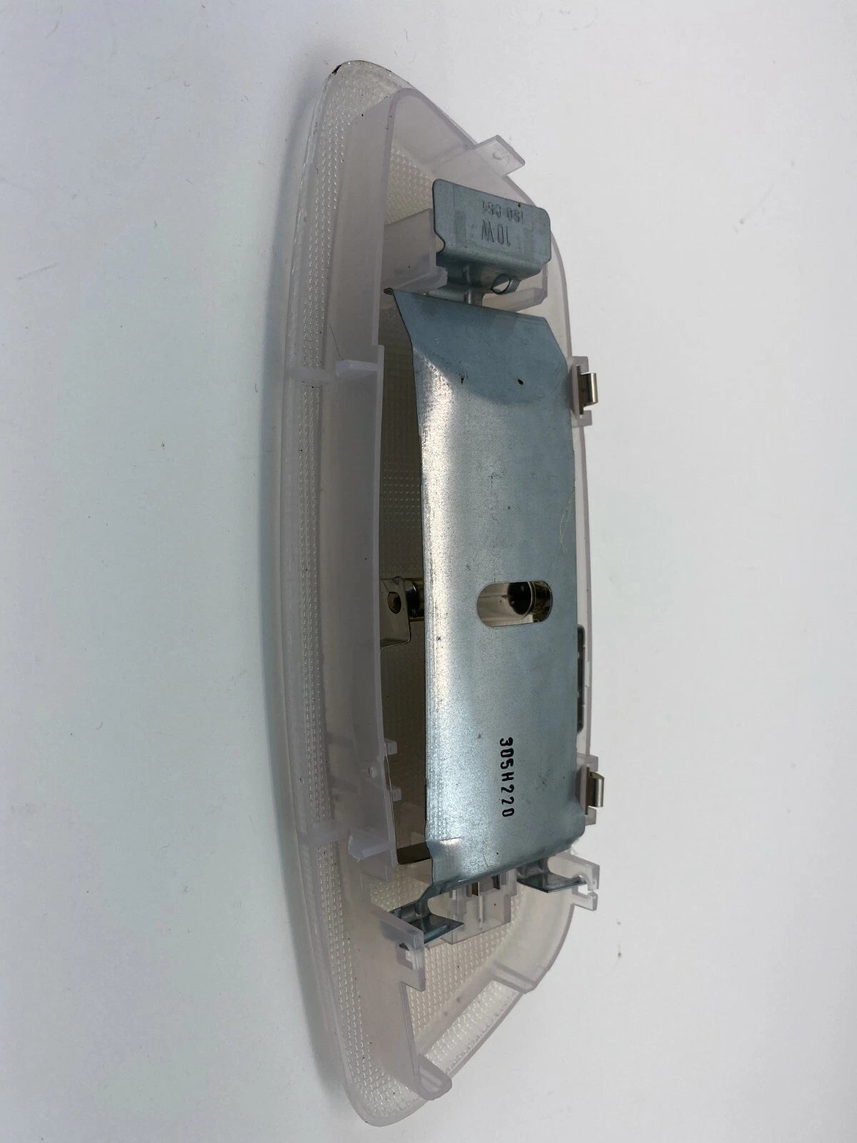 2006 2007 MERCEDES-BENZ C280 REAR CENTER OVERHEAD CONSOLE DOME LIGHT 2108203401