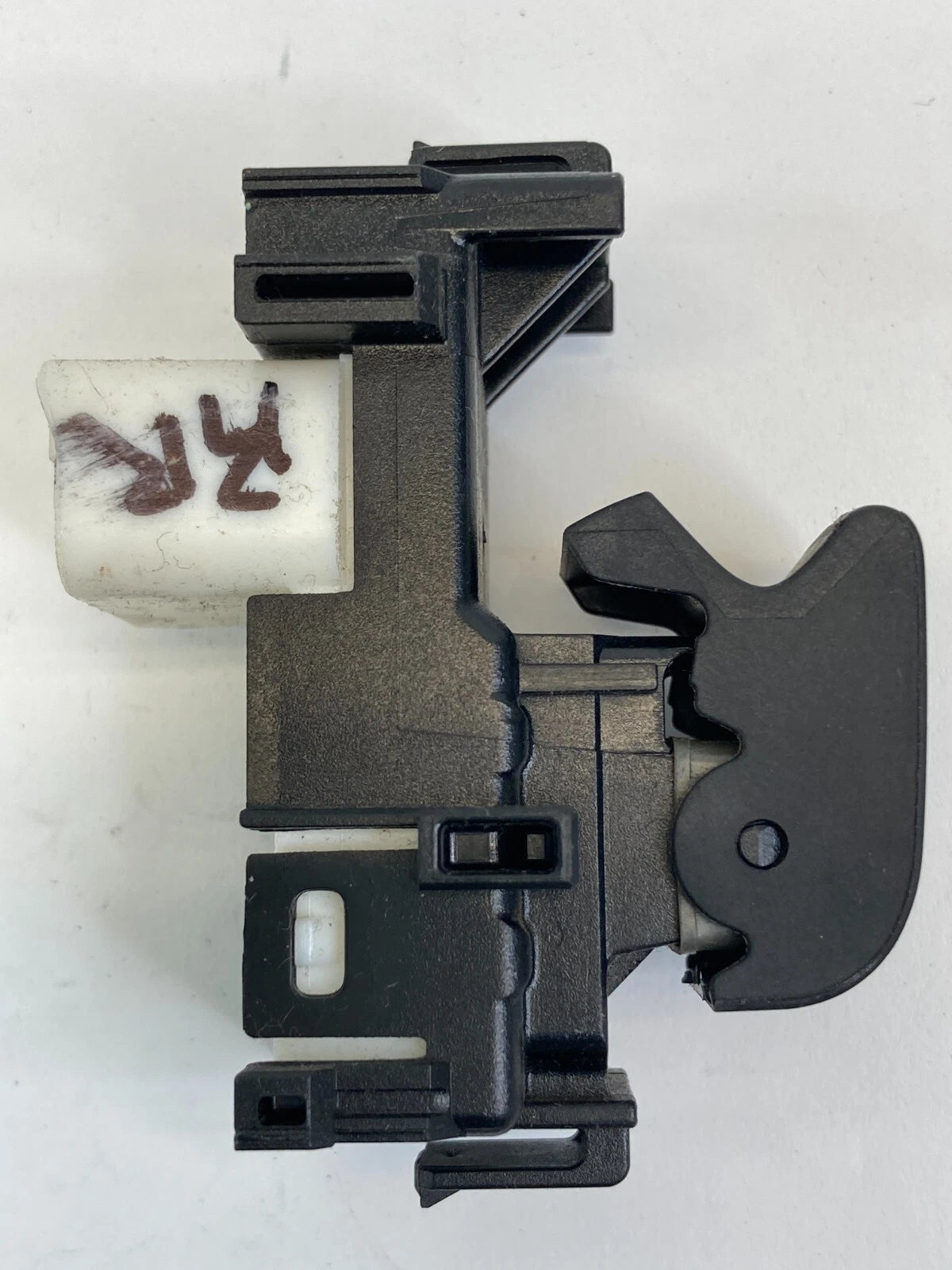 2009-2013 TOYOTA MATRIX HATCHBACK REAR RIGHT SIDE DOOR POWER WINDOW SWITCH OEM