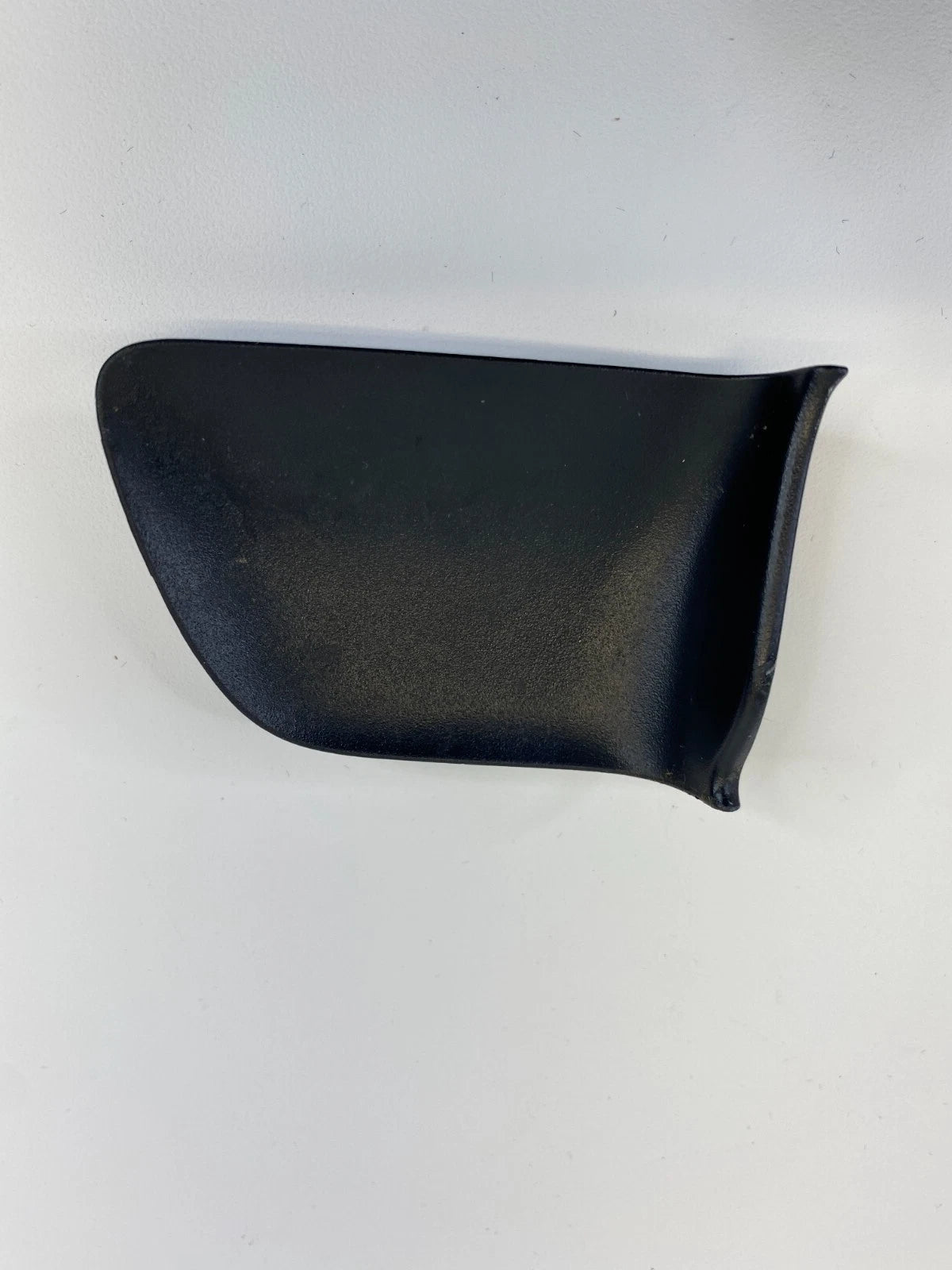 2002 2003 LEXUS ES300 FRONT RIGHT SIDE INNER DOOR HANDLE BEZEL CAP 69283-33020