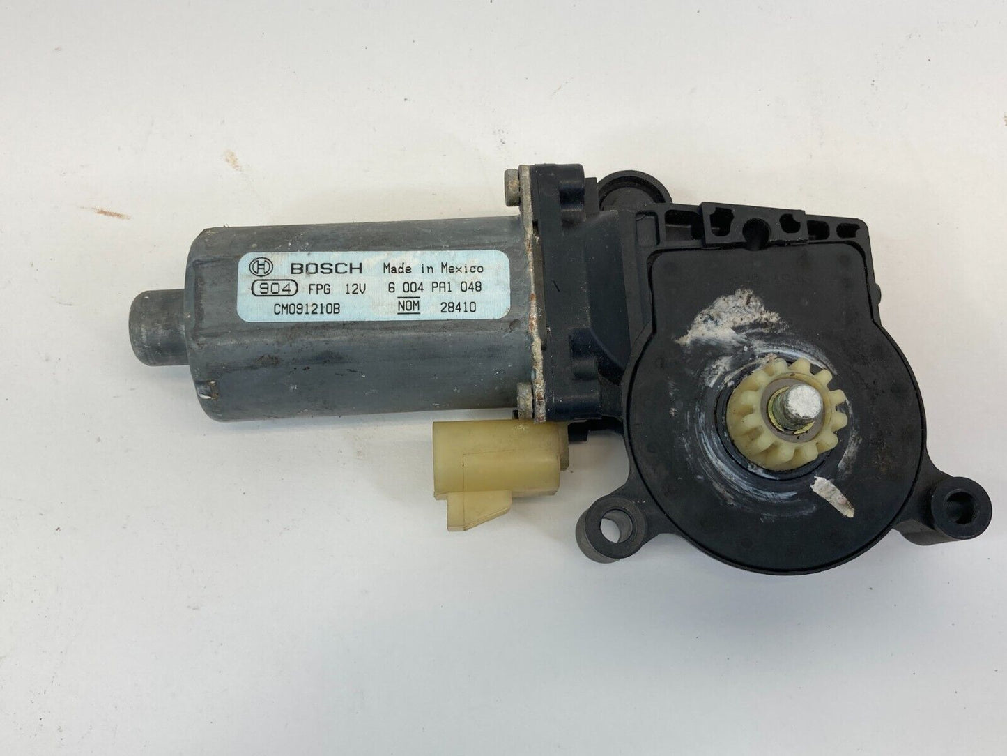 2000-2003 Chevrolet Monte Carlo Front Left Side Door Window Motor CM091210B OEM