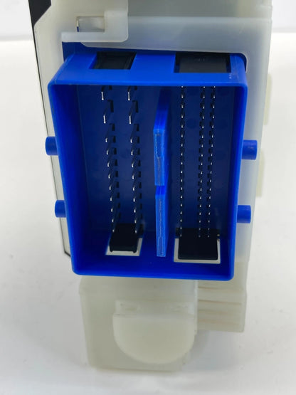 2008-2012 LAND ROVER LR2 INTERIOR CABIN FUSE RELAY JUNCTION BOX 6G9T-14D572 OEM