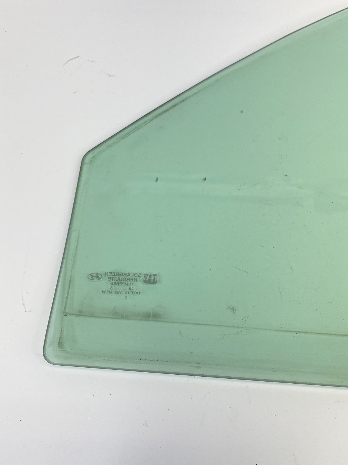 2009 2010 Hyundai Sonata Rear Left Side Quarter Vent Window Glass Fixed OEM