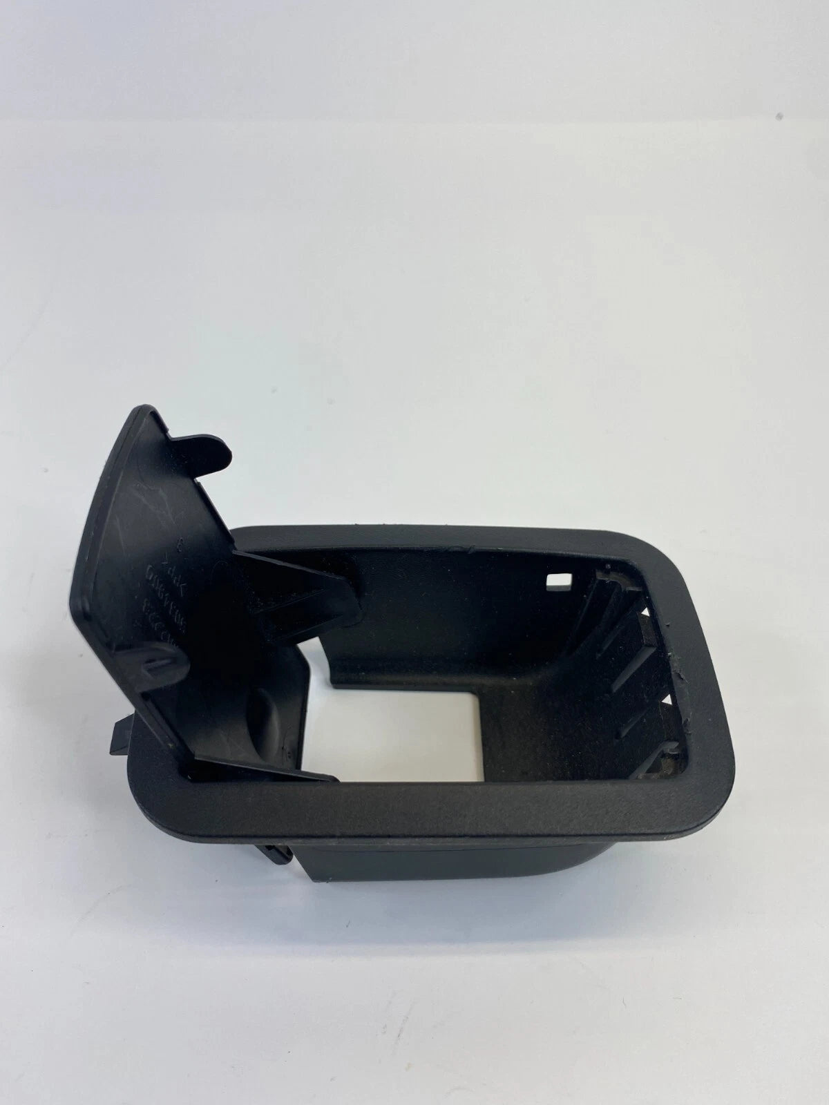 2011-2019 CHEVY CRUZE 13-19 ATS REAR SEAT CHILD SAFETY ANCHOR HOOK CAP 5034900