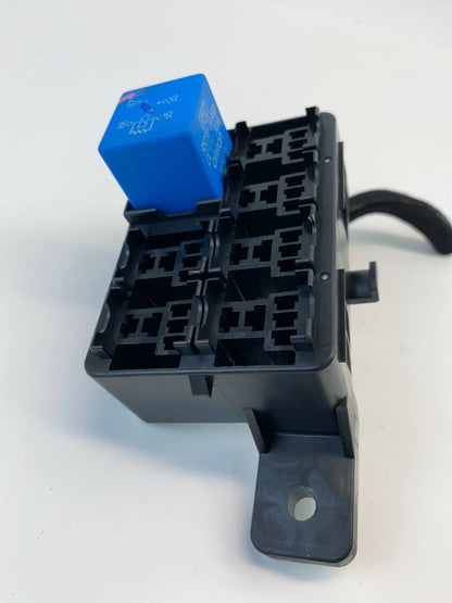 2004-2006 KIA AMANTI 3.5L SEDAN CABIN FUSE RELAY JUNCTION BLOCK OEM 95230-3A400