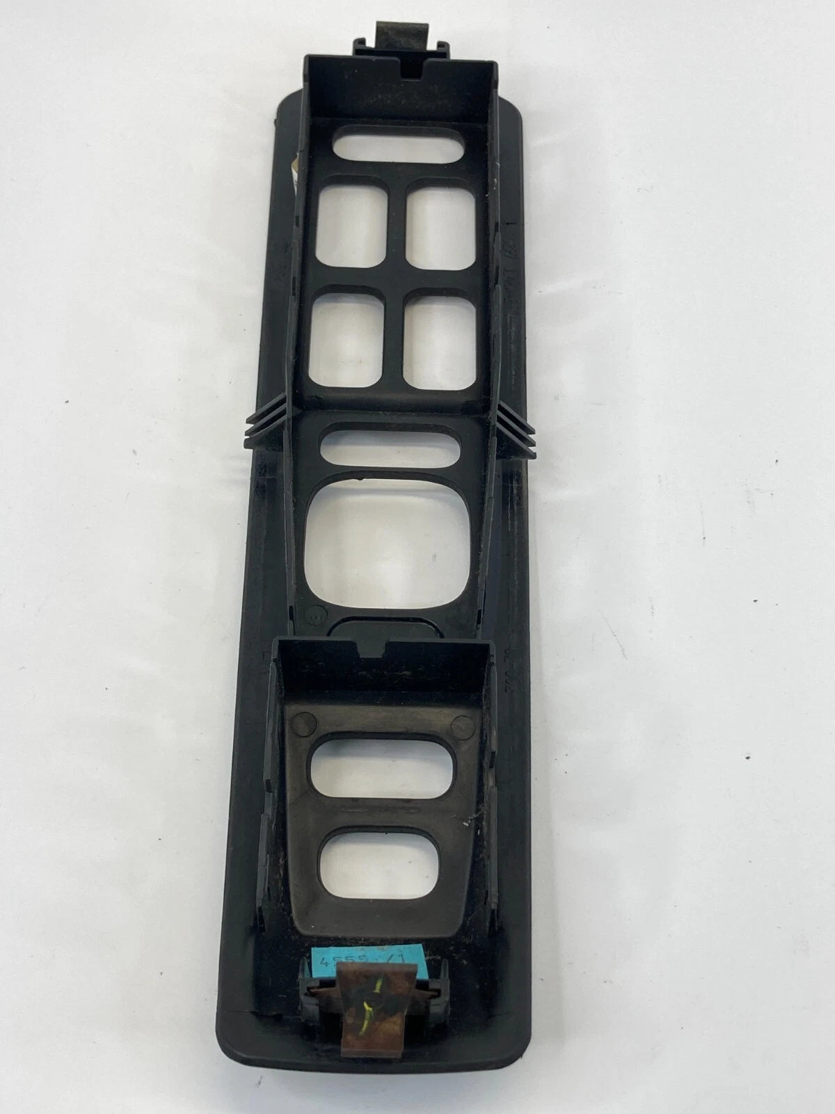 2004-2006 CADILLAC SRX FRONT LEFT DRIVER DOOR WINDOW SWITCH BEZEL COVER TRIM OEM