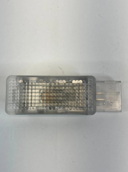 2009-2022 VW VOLKSWAGEN TIGUAN FRONT DASH INTERIOR COURTESY LIGHT LAMP OEM