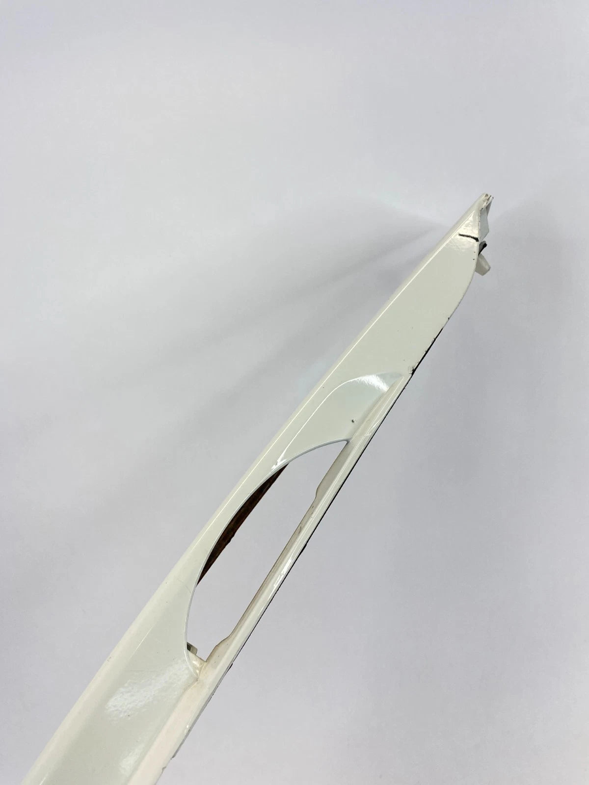 2006-2011 HONDA CIVIC SEDAN REAR TRUNK LICENSE GARNISH MOLDING 74890-SNE-A010