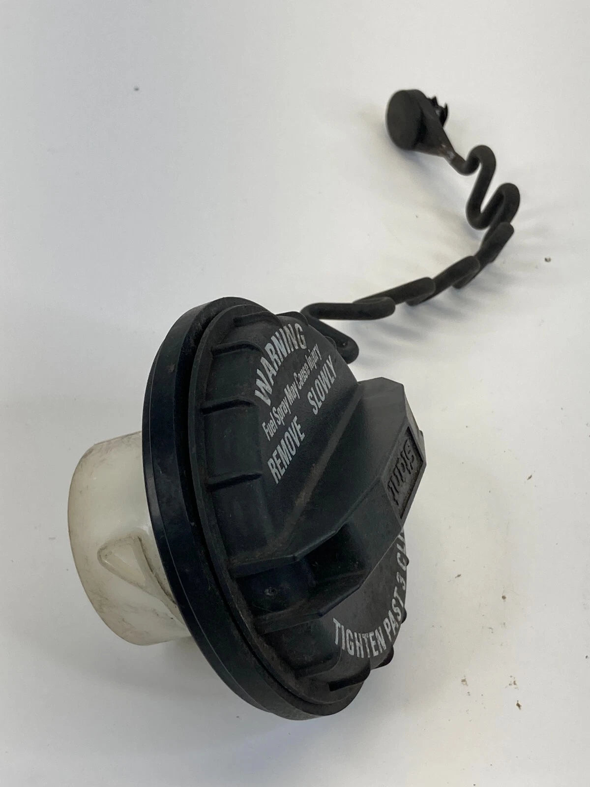 2002-2006 NISSAN ALTIMA 03-05 MURANO FUEL FILLER DOOR TANK CAP GAS LID COVER OEM