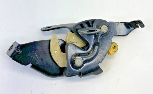 2000 00 GMC YUKON LEFT SIDE BACK DOOR REAR TRUNK LOCK LATCH ASSEMBLY OEM