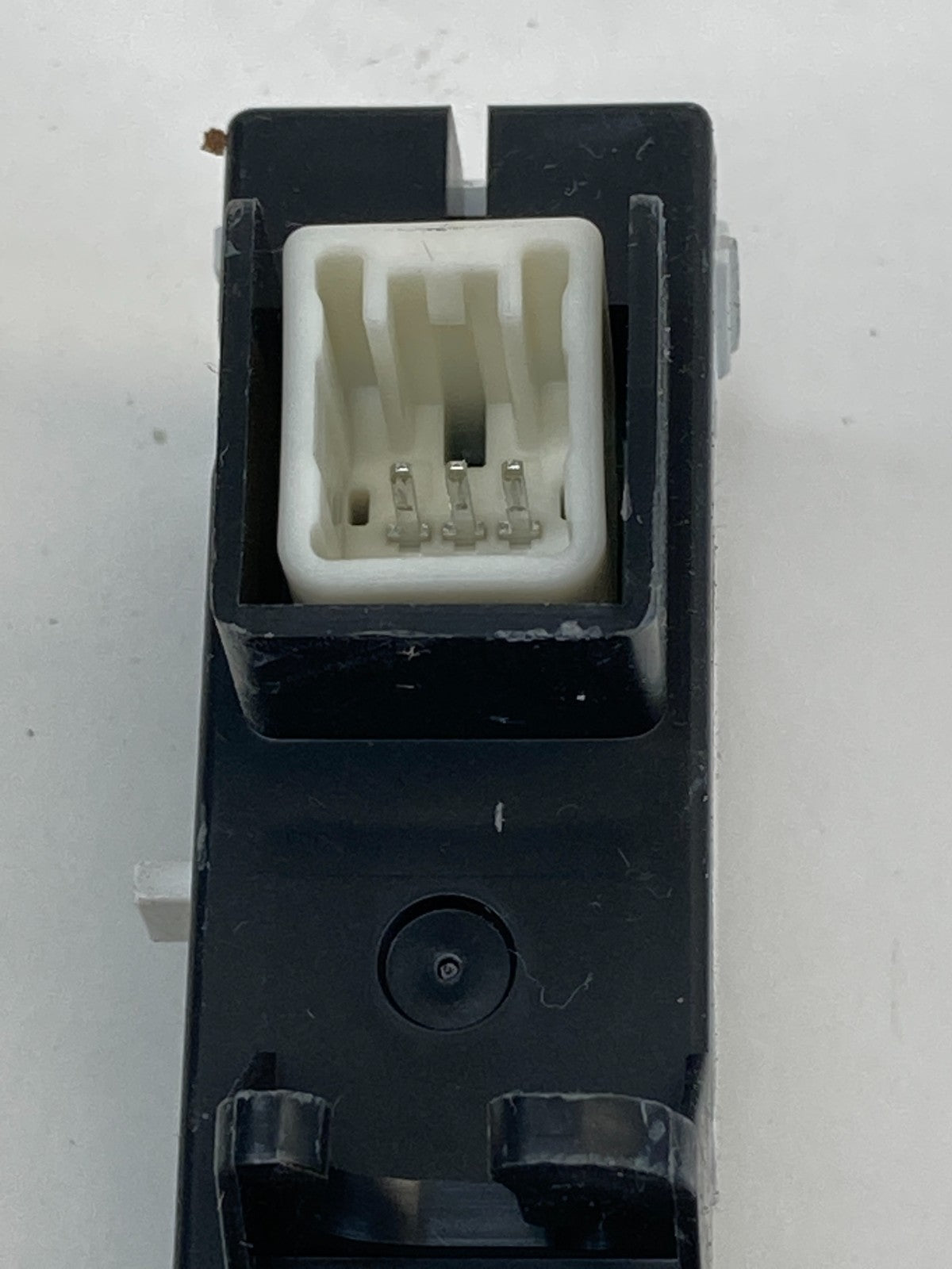 2010 2011 Toyota Prius Dash Passenger Switch Indicator Light Lamp OEM