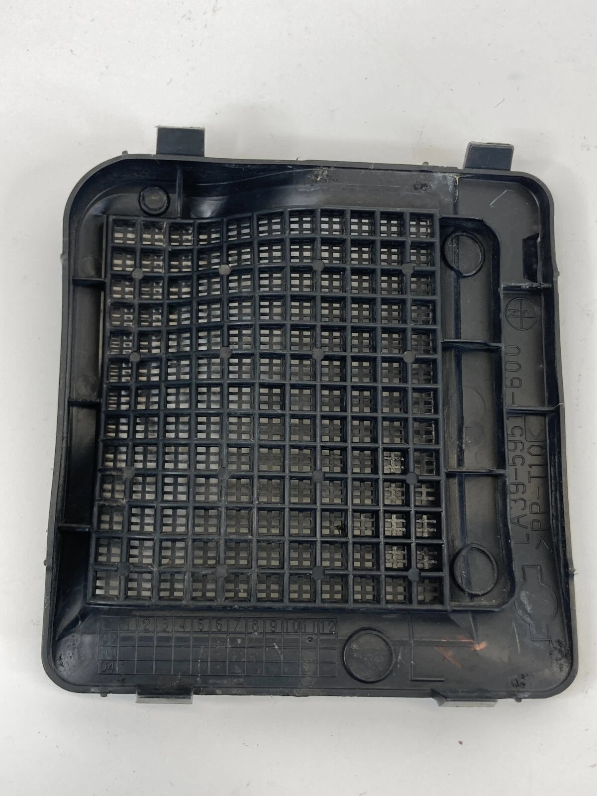 03-07 NISSAN MURANO LEFT SIDE HOOD BONNET STRUT ACCESS GRILL COVER LA39-5951-600